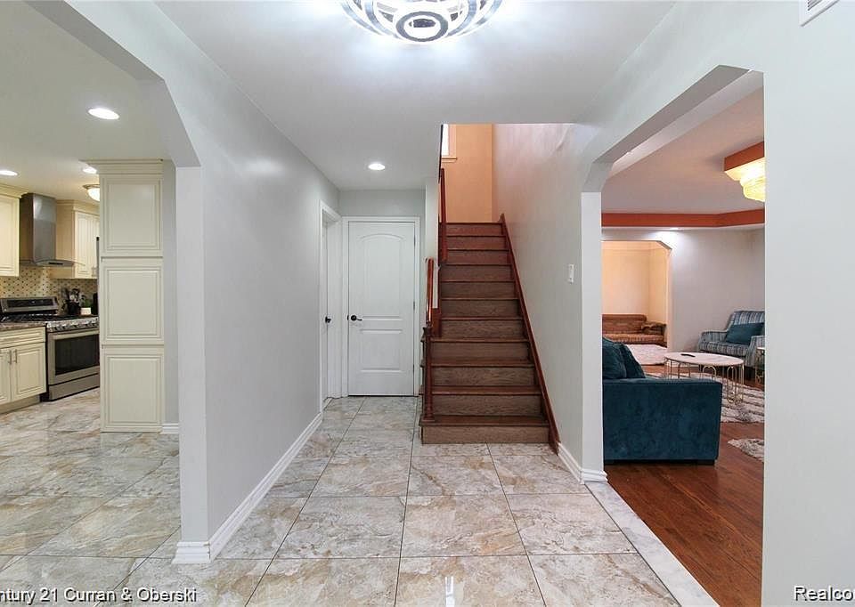 7600 Oakman Blvd, Dearborn, MI 48126 MLS 20230073762 Zillow
