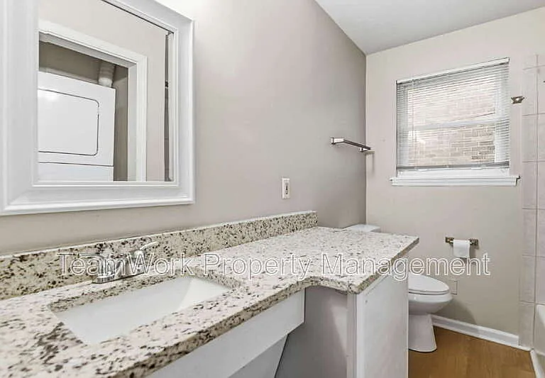 2107 Rondo St #107 — Photo 12