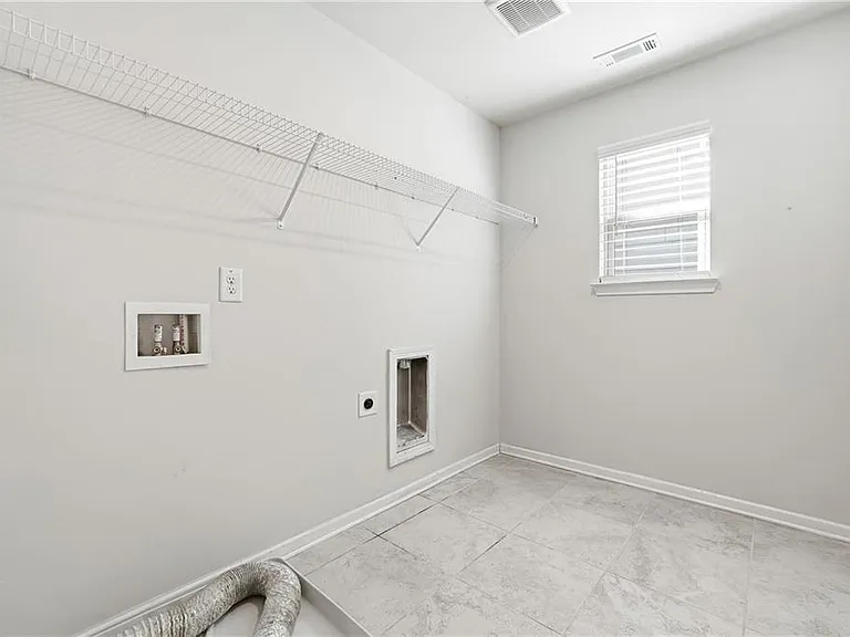 2719 Morgan Spring Trl — Photo 38