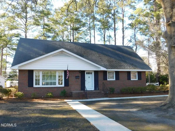 823 Atkinson Street, Laurinburg, NC 28352