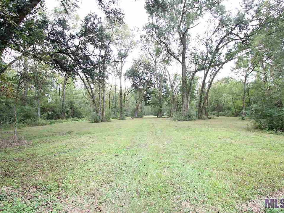 1st image of 72 Pecan Dr