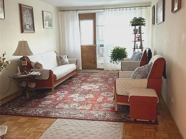 97-37 63rd Road image 2 of 10