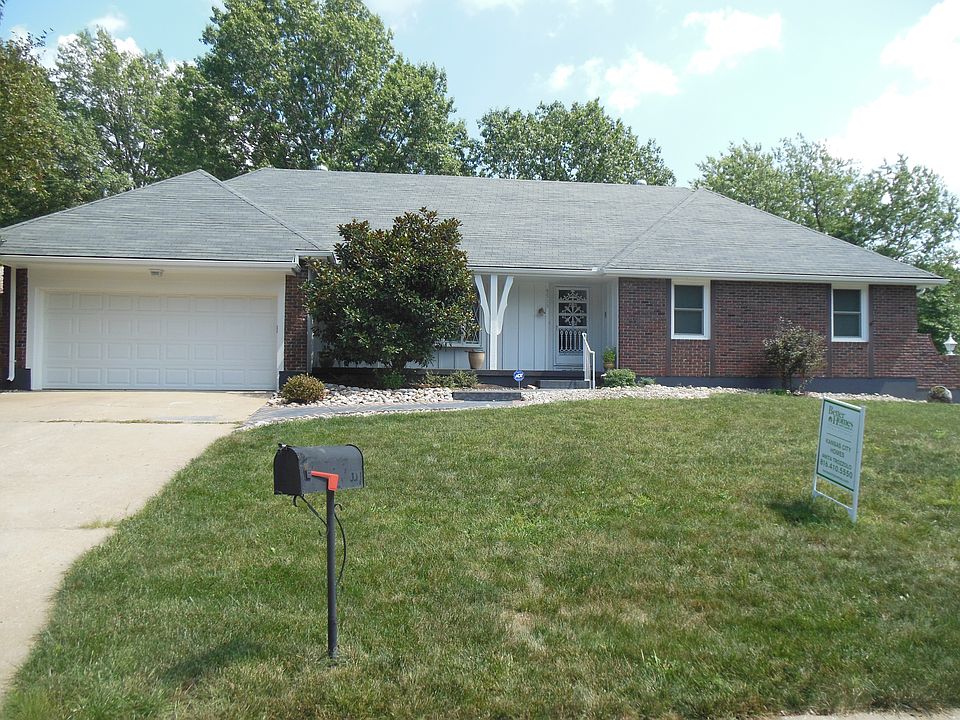 1st image of 9519 Maywood Ave
