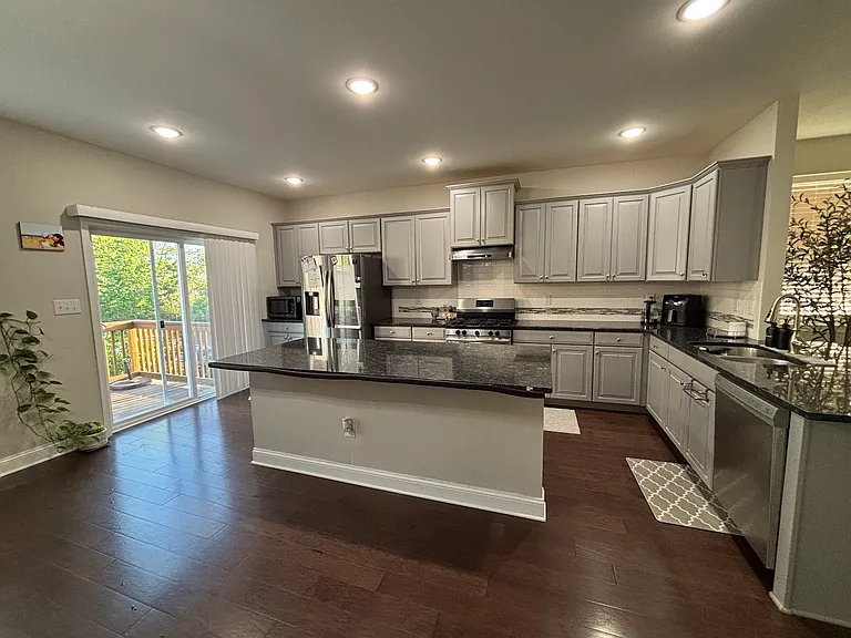 1207 Hights Farm Rd N #1207 — Photo 5