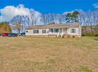 3830 Mockingbird Ln, Suffolk, VA 23434