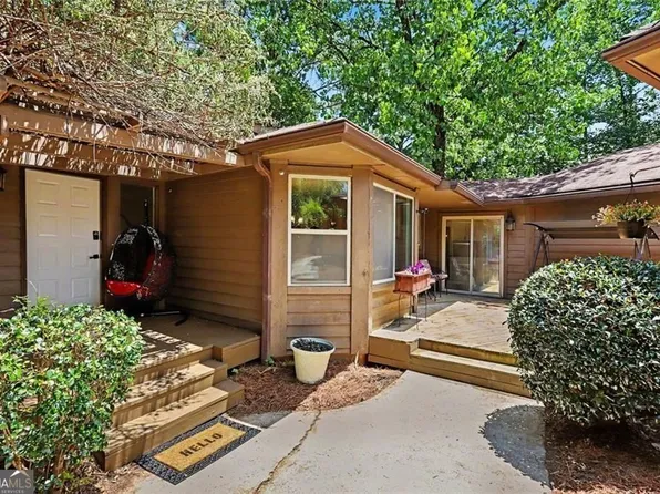 535 Putters Ct, Johns Creek, GA 30022