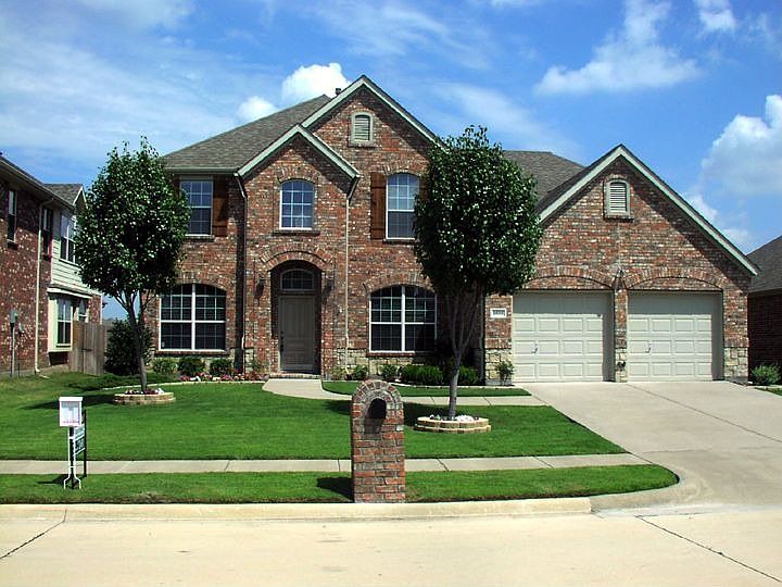 1st image of 2609 Elk Horn Dr