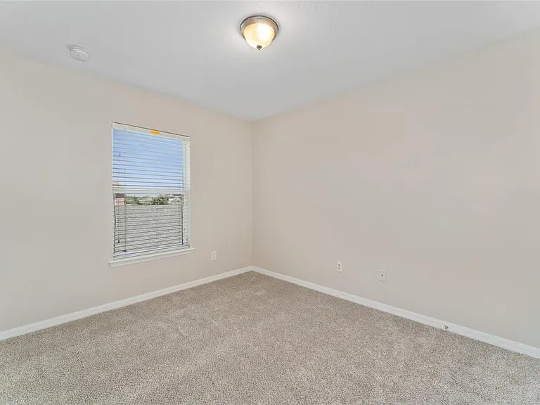 4510 Capital Blvd — Photo 33