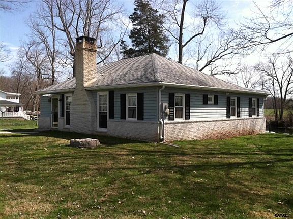 2nd image of 1044 N Browns Dam Dr