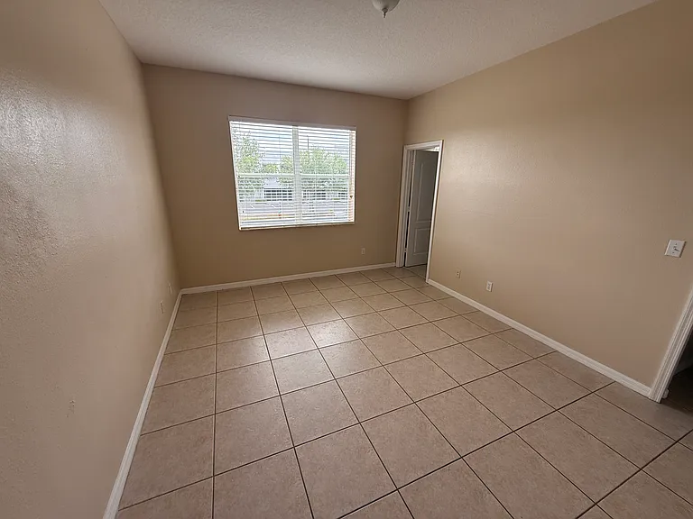 9400 Flowering Cottonwood Rd — Photo 23