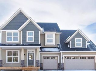 8879 Alverno Ave, Inver Grove Heights, MN 55077