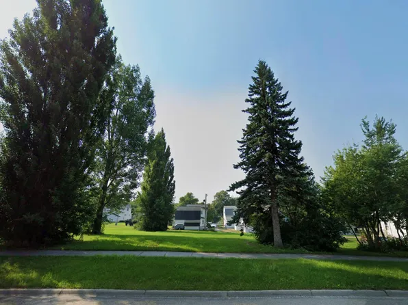 520 Summit Ave, Crookston, MN 56716