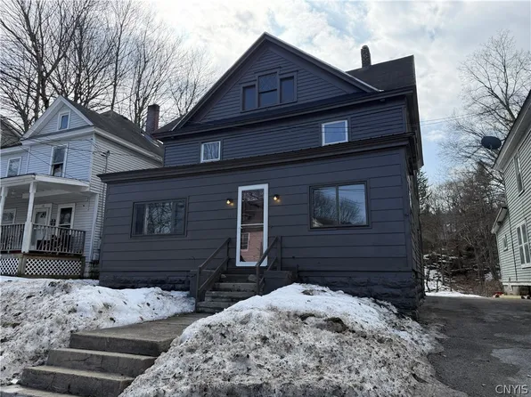 114 Spring St, Ilion, NY 13357