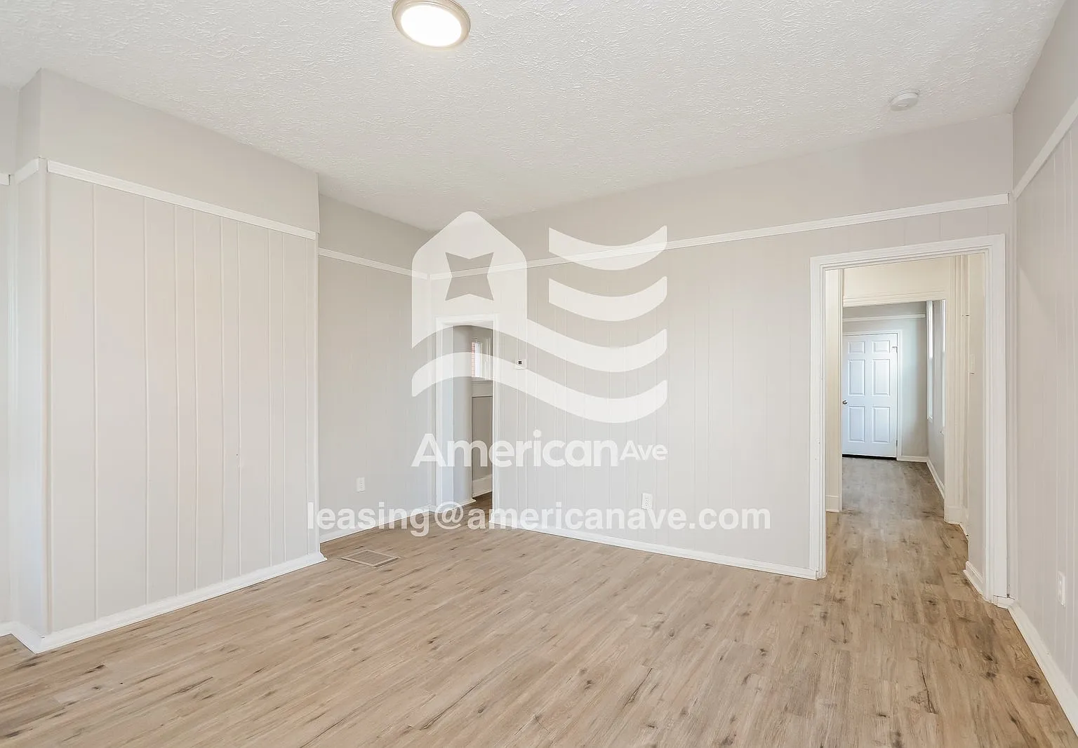 3 bed, 1.5 bath, 1862 sqft, $1,636 — Photo 2