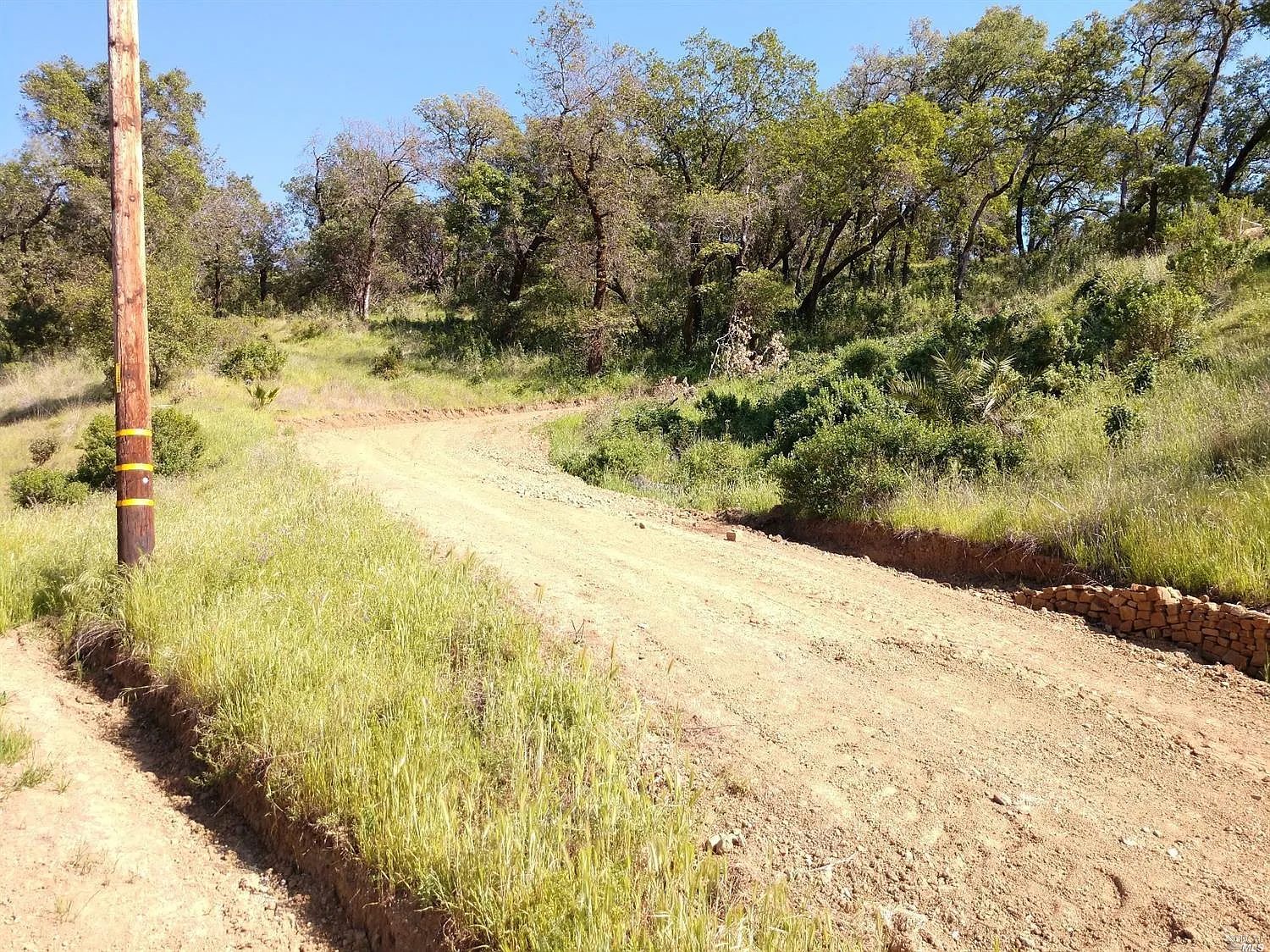 5860 State Highway 128 photo 1
