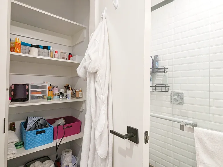 319 Graham Ave #3A — Photo 15