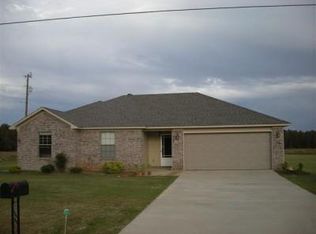 1202 Patty Rd, Ward, AR 72176