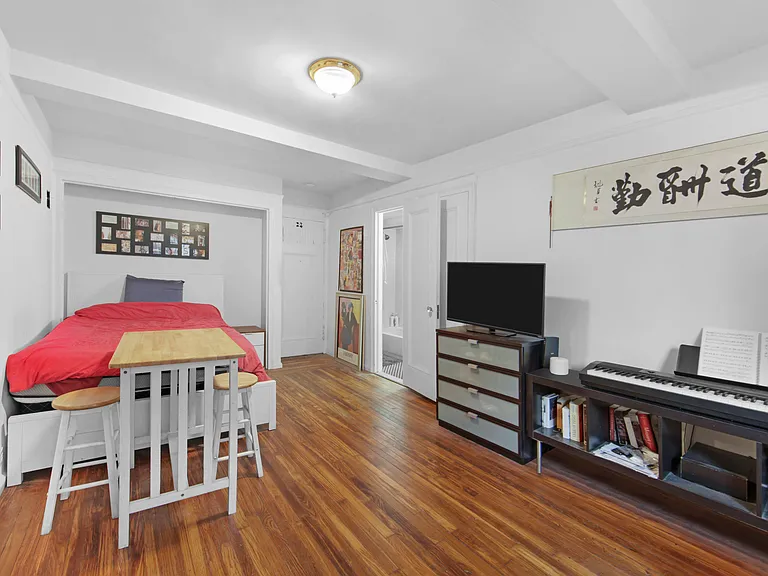 45 Tudor City Pl #2012 — Photo 8