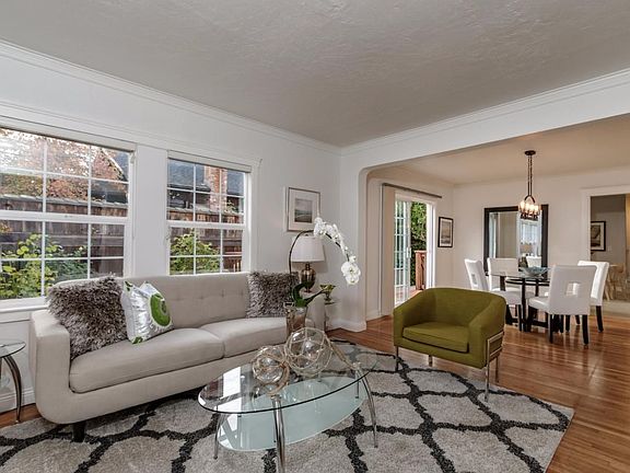 5th image of 1423 Capuchino Ave