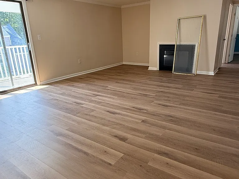 H3 Black Oak Dr #H3 — Photo 3