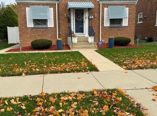 7305 S Troy St, Chicago, IL 60629