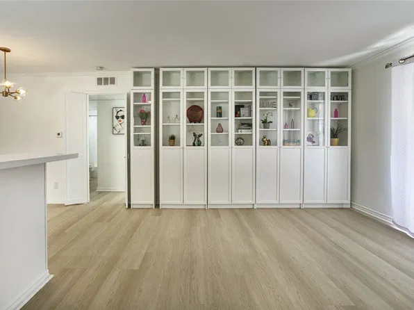 2815 S Fairview St Unit G, Santa Ana, CA 92704