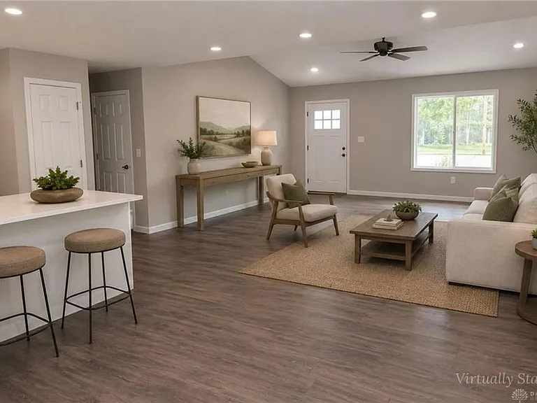 512 Cherry Ln — Photo 17