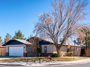 601 Beth Ln, Ridgecrest, CA 93555