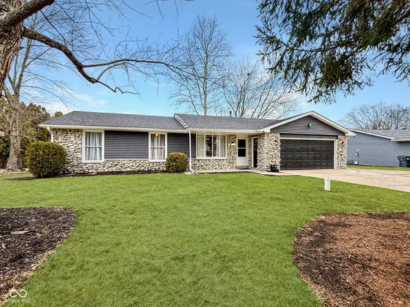 1904 W Sun Valley Pkwy, Muncie, IN 47303