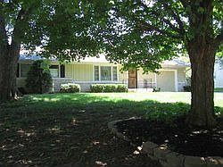 1st image of 6525 Parker Ln