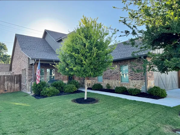 1317 Thistle Hill Trl, Weatherford, TX 76087