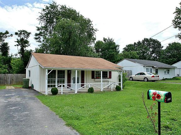 5th image of 2324 Ellison Ave