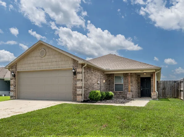 1349 S Kingfisher Ln, Fayetteville, AR 72701