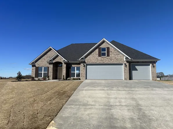 103 Nightshade Dr, Medina, TN 38355