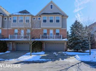 56670 Longhorn Dr, Shelby Township, MI 48316