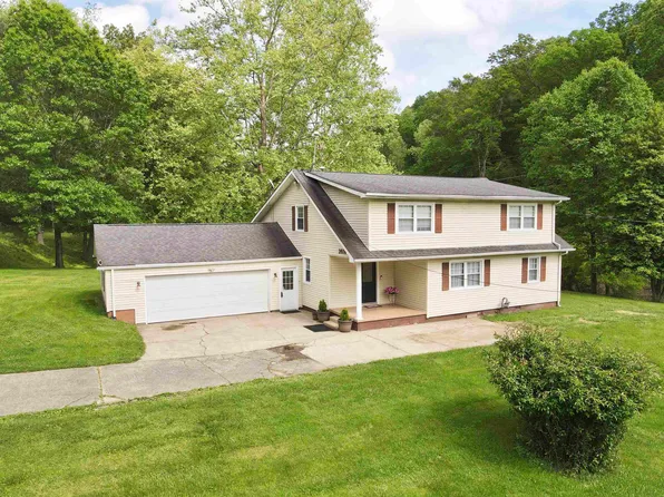 3976 Boy Scout Rd, Ashland, KY 41102