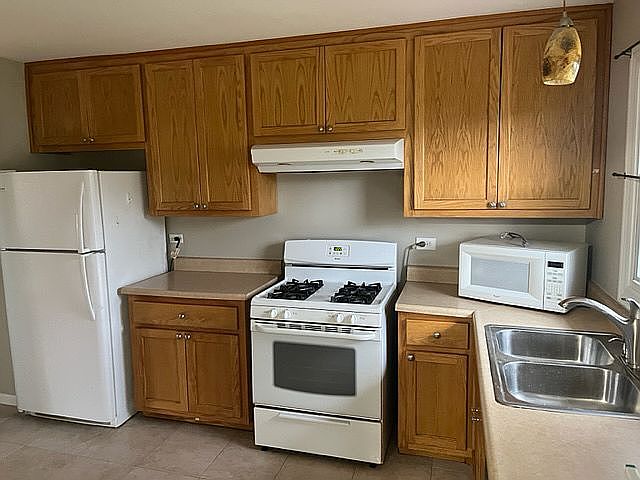 1st image of 15208 Hiawatha Trl