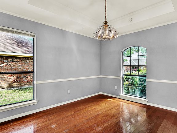 5th image of 3117 Osceola Dr