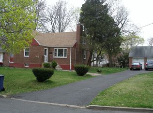 120 Reeve Ter, Plainfield, NJ 07062