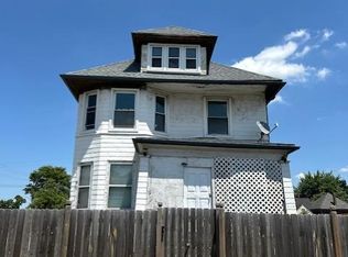 2118 Vinewood St, Detroit, MI 48216