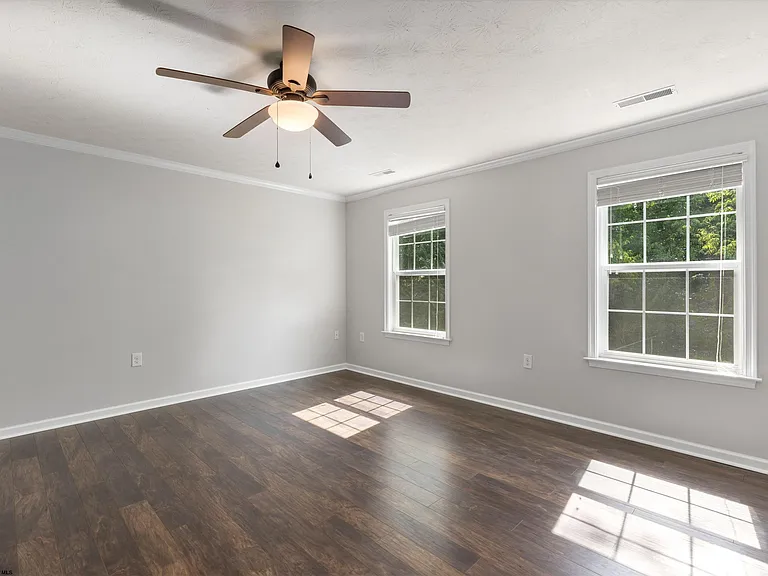 112 Casey Ln — Photo 13