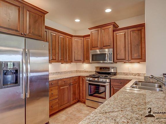 4th image of 225 N Country Ln Unit 83
