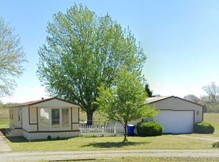 14211 S 225th East Ave, Coweta, OK 74429