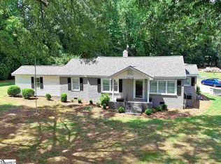 5274 Torrington Rd, Laurens, SC 29360