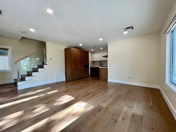 5th image of 27411 Altamont Rd Unit B