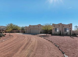 10715 E Fenimore Rd, Mesa, AZ 85207