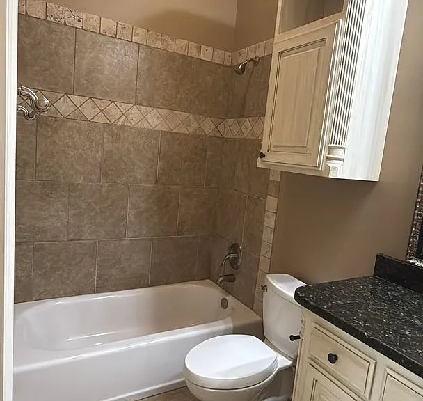 9572 Rochel Dr — Photo 85