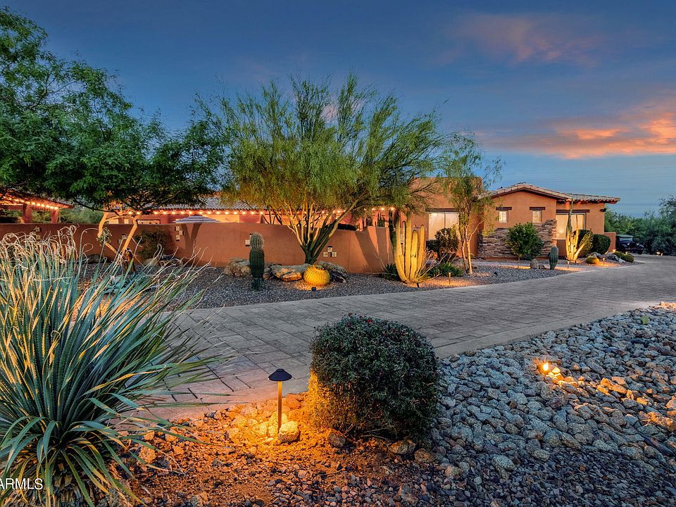 1st image of 35585 N CANYON CROSSINGS Drive