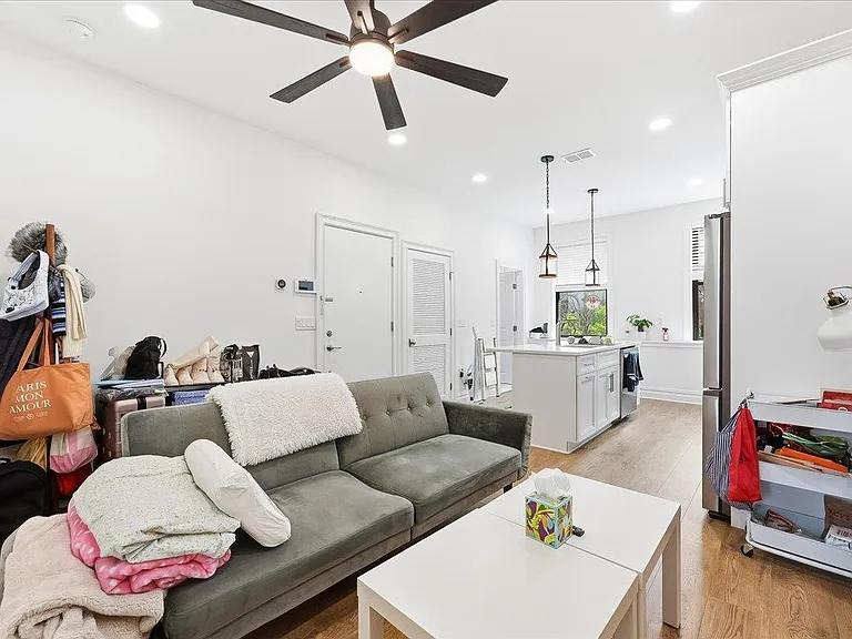 155 Grand St #2 — Photo 5