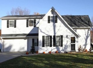 718 1st St, Milford, NE 68405